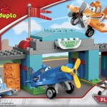 Skipper's Flight School LEGO Duplo