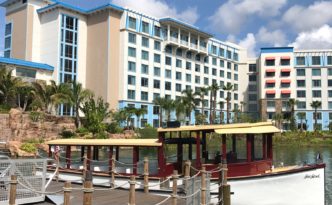 Loews Sapphire Falls Resort Hotel Room Review at Universal Orlando Resort
